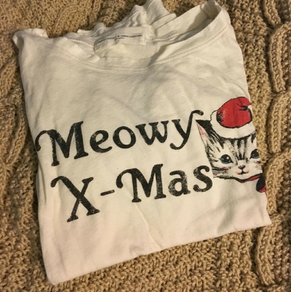 Meowy Xmas Tee